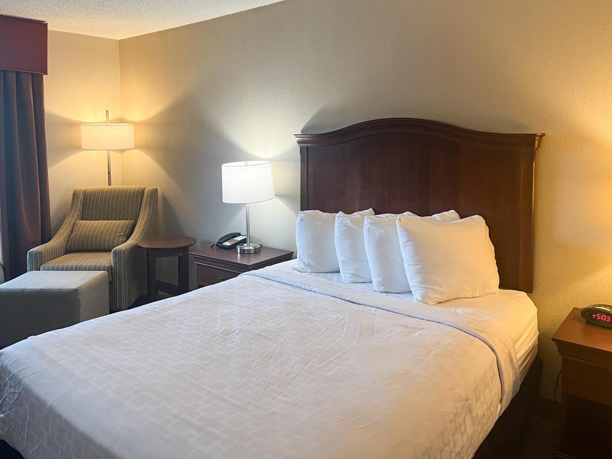 6 Stafford, Va Quantico Hotel