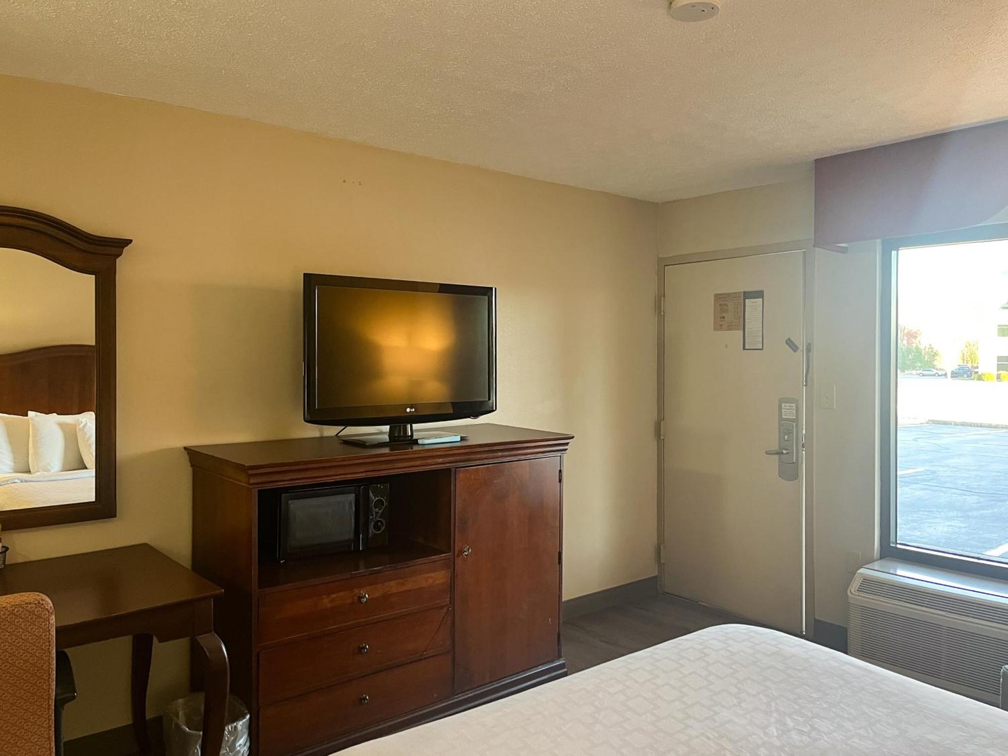 6 Stafford, Va Quantico Hotel 2*