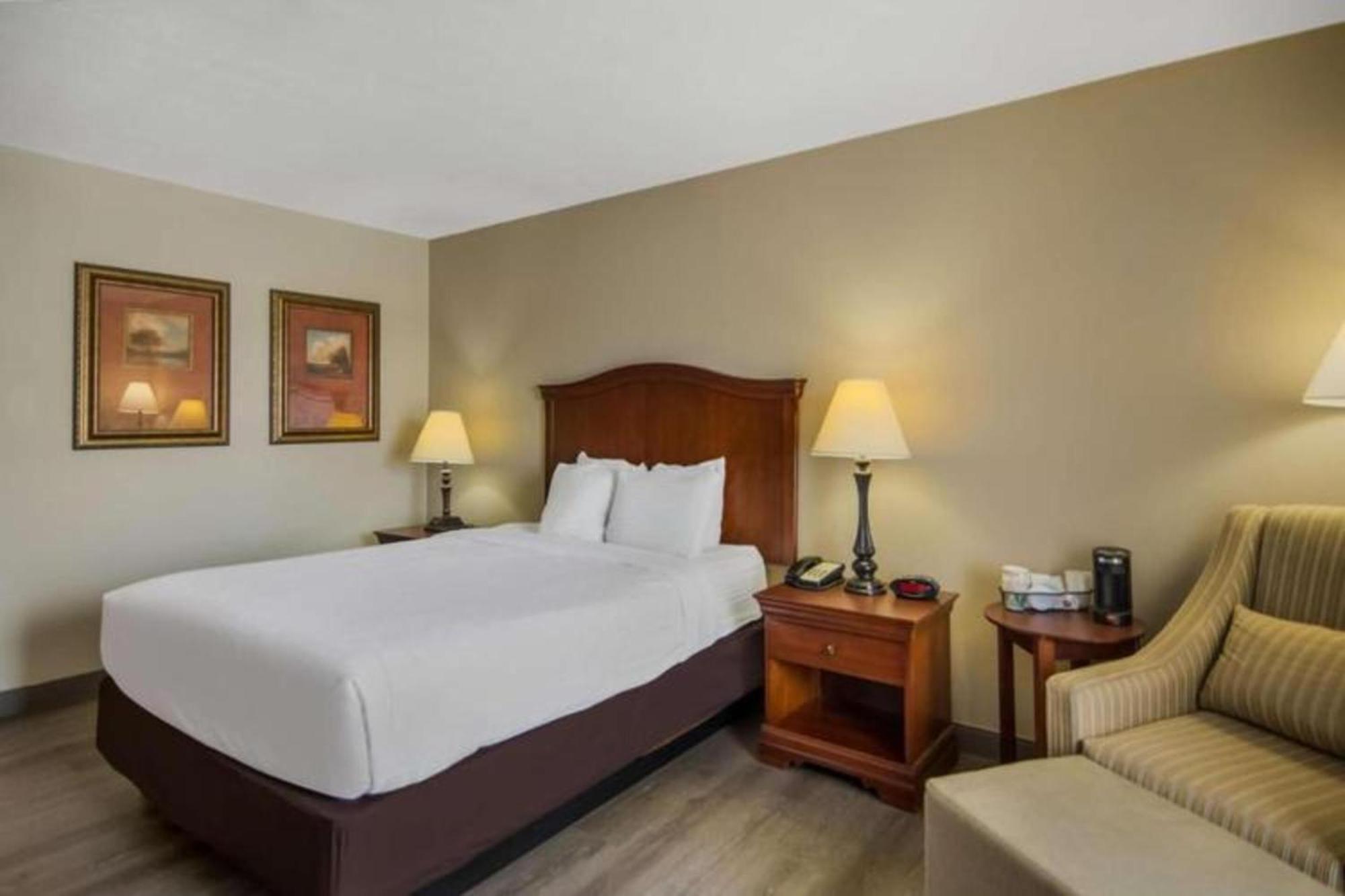 Hotel 6 Stafford, Va Quantico